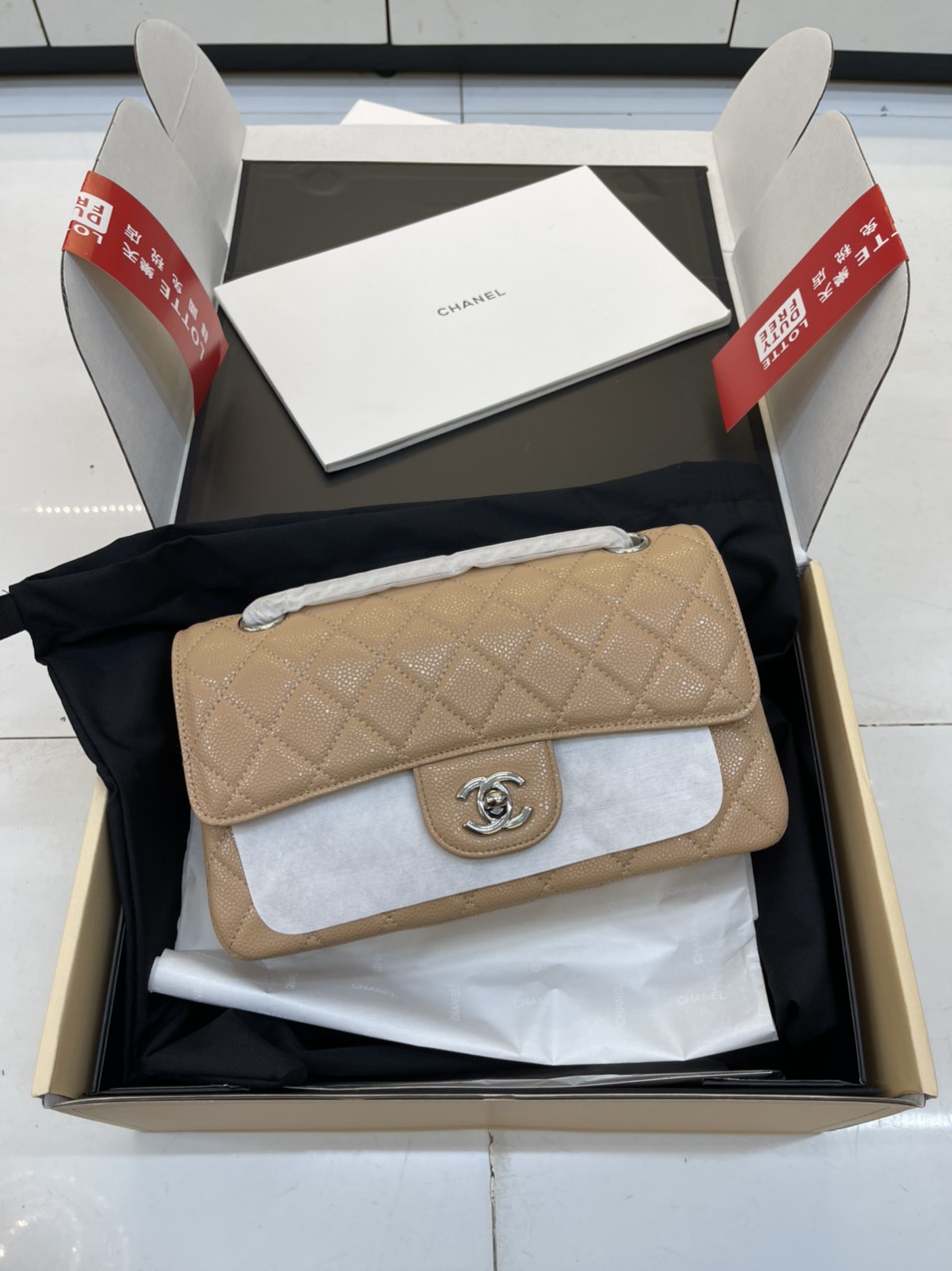 Túi xách Chanel Super Classic Medium Khóa Bạc Màu Nâu Da Hạt Size 23cm